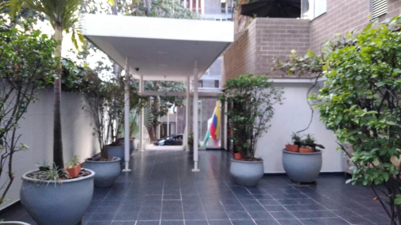 Апартаменты Moderno Apartamento Poblado 10 Min Del Lleras Y Provenza Медельин Экстерьер фото